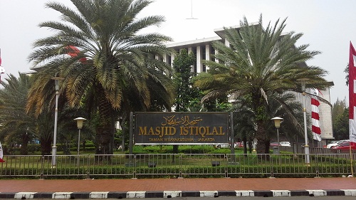 Masjid Istiqlal Taman Wijaya Kusuma Jakarta (Kamis, 18 Agustus 2016)